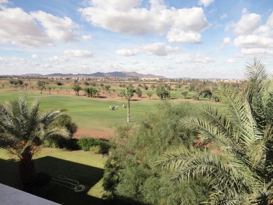 Circuit de la palmeraie, au sein du prestigieux complexe « Palmeraie Golf Palace » en première ligne de Golf, superbe duplex atypique de 5 ch, 500m2 habitable avec 200m2 de terrasse panoramique avec solarium et cuisine d’été